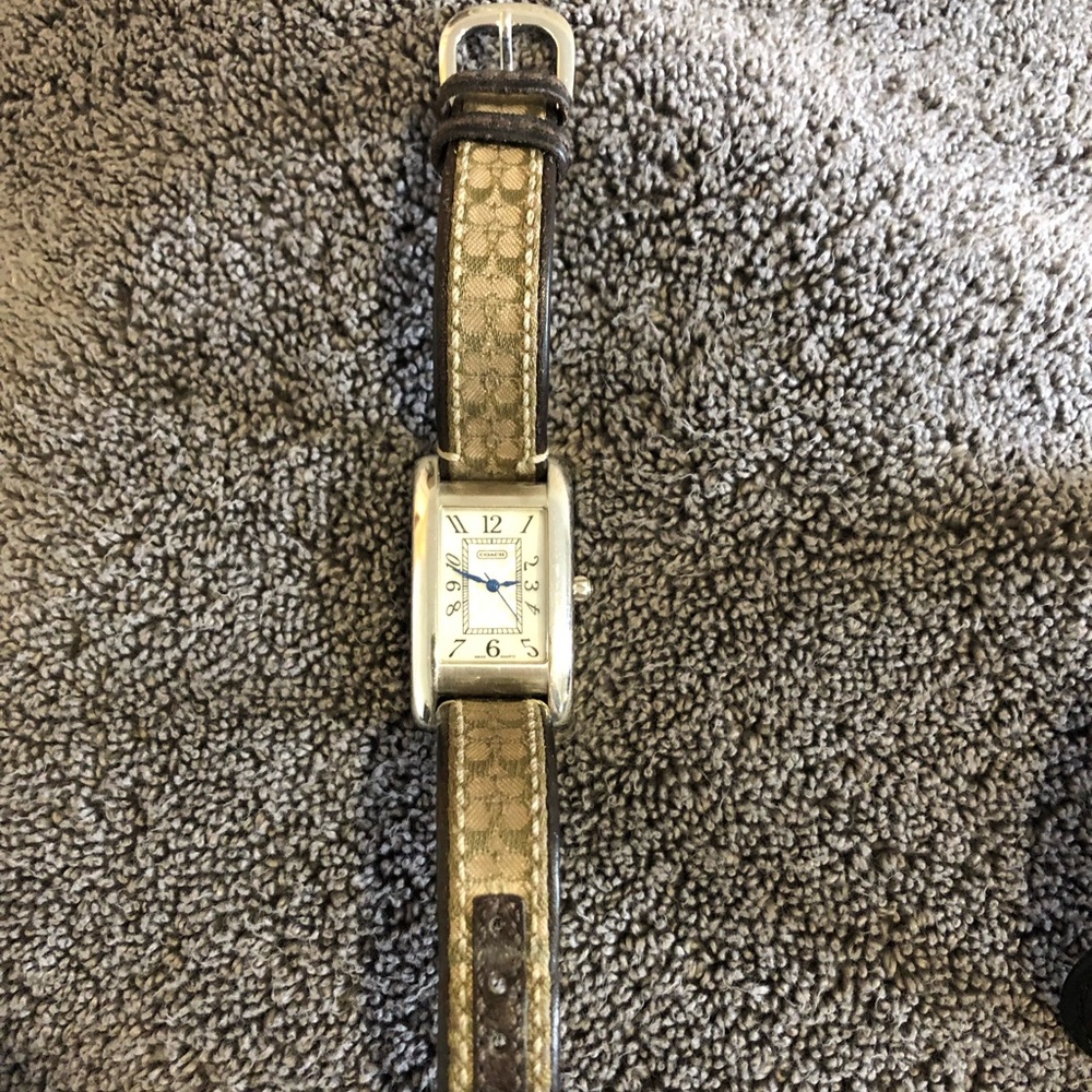Coach watch